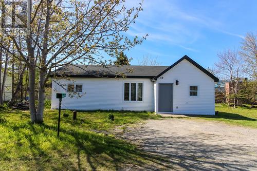 19 Hiscocks Lane  Conception Bay South, NL A1W 4L5