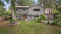 1506 Chinook Dr Comox, BC V9M 3E1