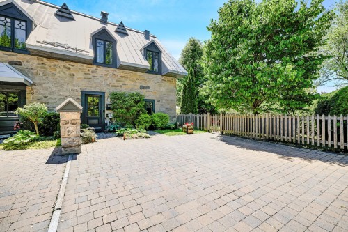 Façade - 1100 Ch. Du Manoir, Rosemère, QC 