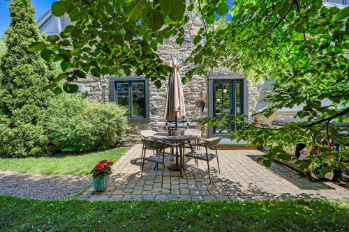 Cour - 1100 Ch. Du Manoir, Rosemère, QC 