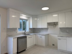 Kitchen - 