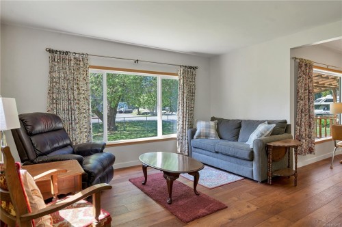 4800 Lewis Rd, Campbell River, BC 