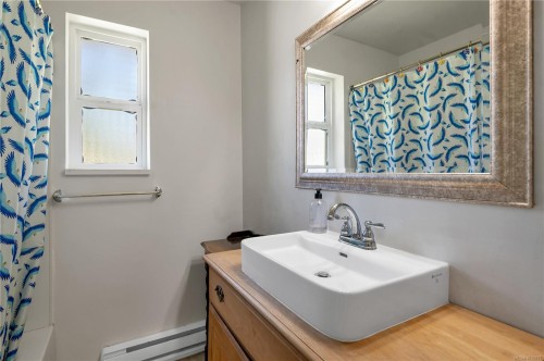 4800 Lewis Rd, Campbell River, BC 