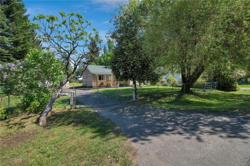 4800 Lewis Rd, Campbell River, BC 