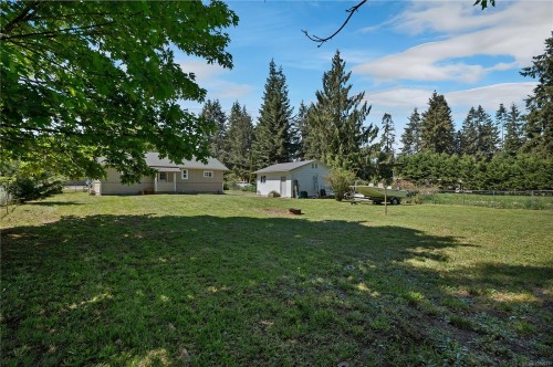 4800 Lewis Rd, Campbell River, BC 