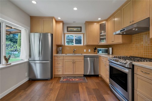 4800 Lewis Rd, Campbell River, BC 