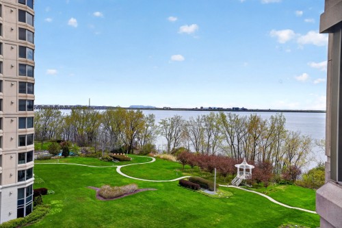 Jardin - 707-300 Av. Des Sommets, Montréal (Verdun/Île-Des-Soeurs), QC 