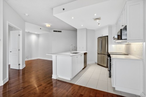 Salle à manger - 707-300 Av. Des Sommets, Montréal (Verdun/Île-Des-Soeurs), QC 