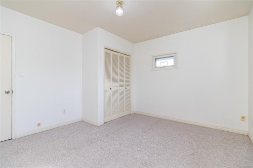 3433 Bethune Ave, Saanich, BC 