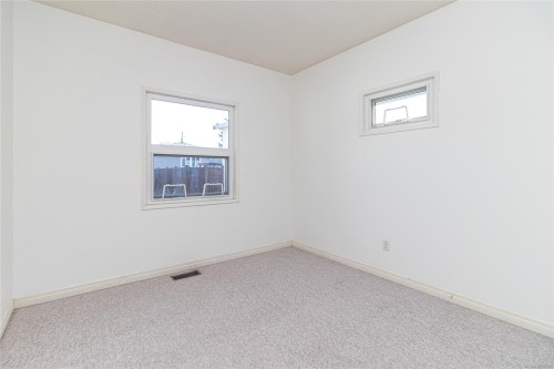 3433 Bethune Ave, Saanich, BC 