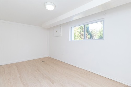 3433 Bethune Ave, Saanich, BC 