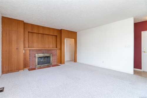 3433 Bethune Ave, Saanich, BC 