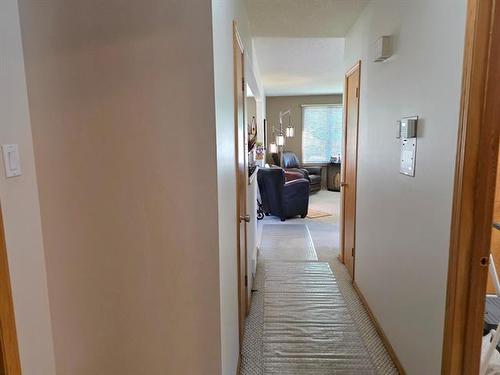 1106 Salter St, Winnipeg, MB 