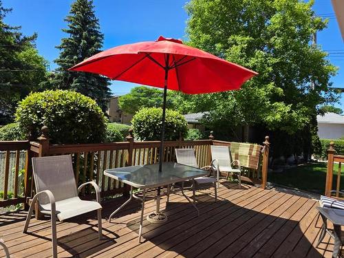 1106 Salter St, Winnipeg, MB 