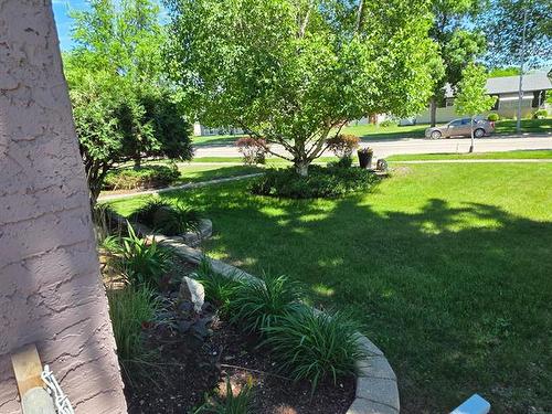 1106 Salter St, Winnipeg, MB 