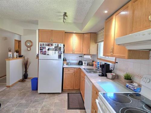 1106 Salter St, Winnipeg, MB 