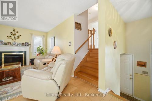 6332 Glen Meadows Road, Mississauga, ON 
