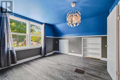 61 Hillview Street, Kitchener, ON 