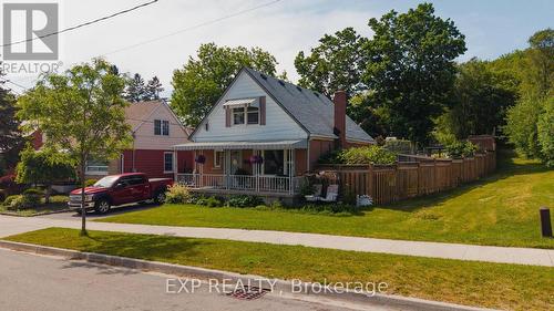 61 Hillview Street, Kitchener, ON 
