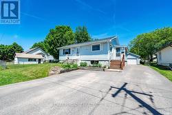 615 LORNE STREET  Laurentian Valley, ON K8A 6T3