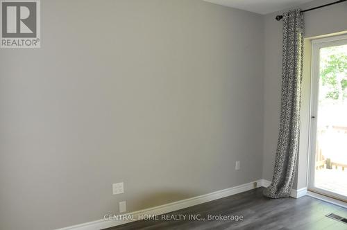 66 Collins Crescent, Aurora, ON 