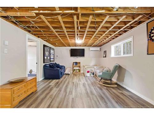 99 Sunset Dr, Fredericton, NB 