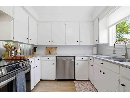 99 Sunset Dr, Fredericton, NB 