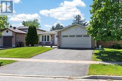 6 FORD STREET Barrie, ON L4N 5X2