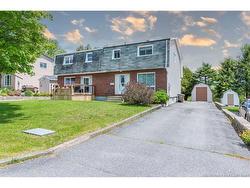 54 Bon Accord DR Saint John, NB E2J 3V6