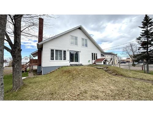 134 8E Rue, Shippagan, NB 