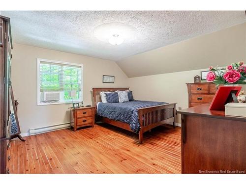 84 Tudor Ave, Charters Settlement, NB 