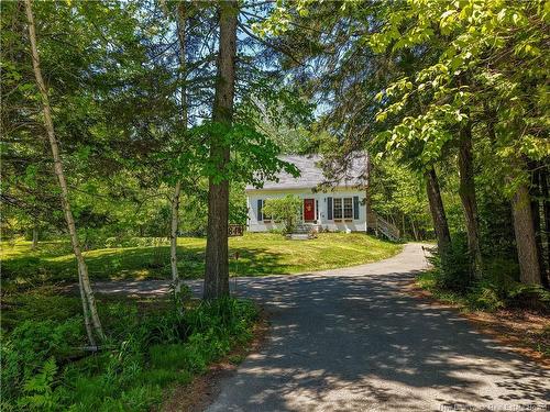 84 Tudor Ave, Charters Settlement, NB 