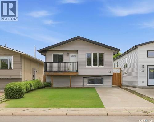 1521 Laura AVENUE  Saskatoon, SK S7N 2R8