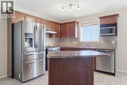 260 Covemeadow Road NE  Calgary, AB T3K 6E6