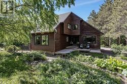 104 SOL LANE Ottawa, ON K0A 3M0