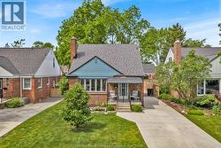 2283 Gladstone AVENUE Windsor, ON N8W 2N8