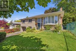 47 CRESTHAVEN DRIVE  Toronto (Hillcrest Village), ON M2H 1L9