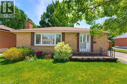 22 DUNSDON Street  Brantford, ON N3R 3J3