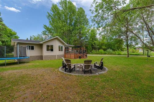 38 Lee Side Drive, Lac Du Bonnet, MB 