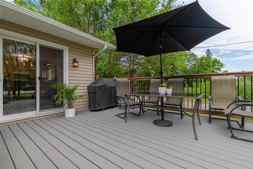 38 Lee Side Drive, Lac Du Bonnet, MB 