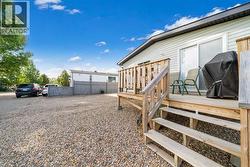 341 Cornell Crescent SW  Medicine Hat, AB T1A 7Z3