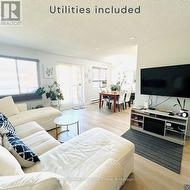 409 - 131 TAUNTON ROAD E Oshawa (Centennial), ON L1G 3T8