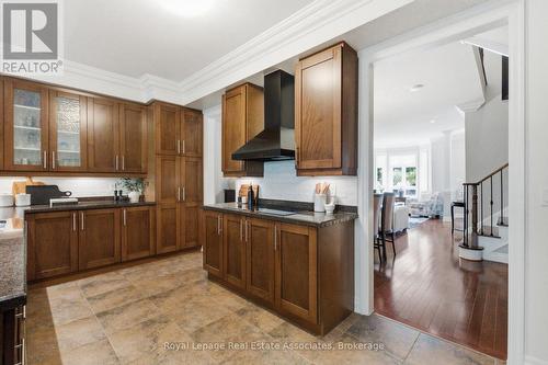 32 St Lawrence Drive, Mississauga, ON 
