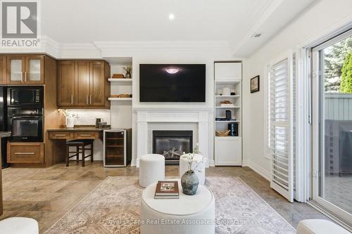 32 St Lawrence Drive, Mississauga, ON 
