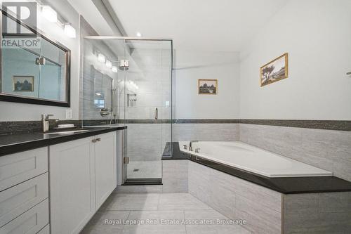 32 St Lawrence Drive, Mississauga, ON 