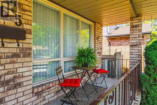 565 Stone Church Road W, Hamilton, ON 
