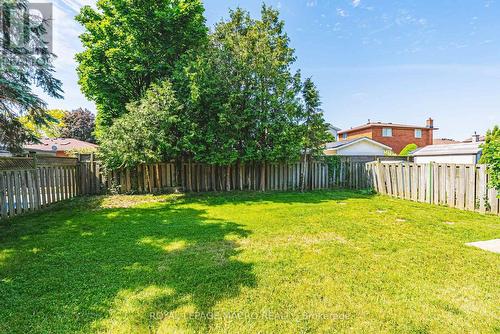 565 Stone Church Road W, Hamilton, ON 