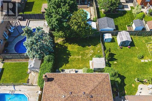 565 Stone Church Road W, Hamilton, ON 