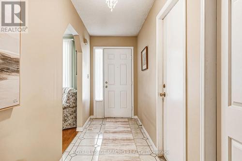 565 Stone Church Road W, Hamilton, ON 