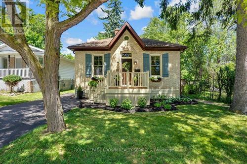 10 Selkirk Street, Cambridge, ON 